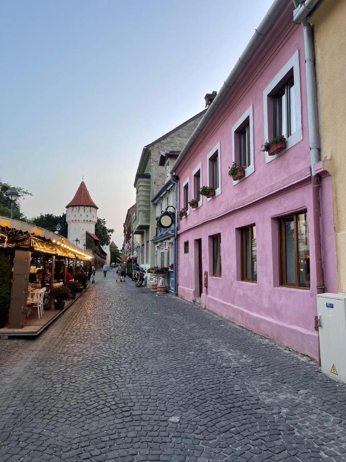World Studio Africa Sibiu Eksteriør bilde